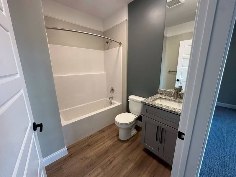 Waterford Central bathroom